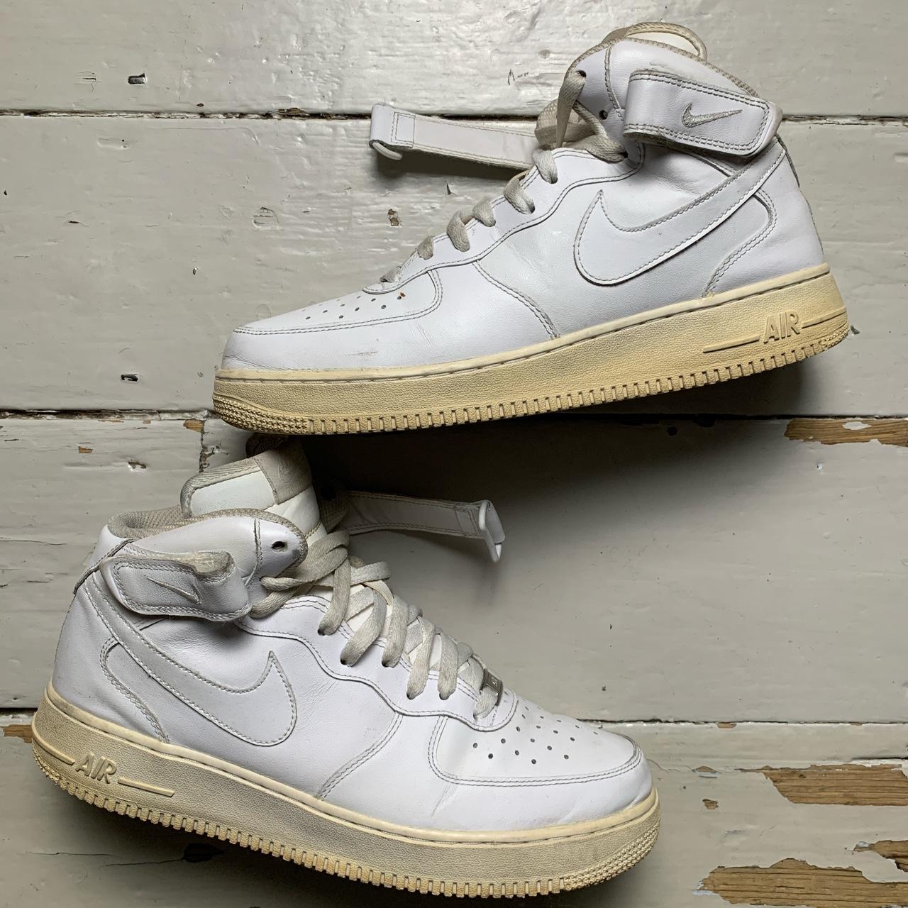 Nike Air Force 1 White Mid