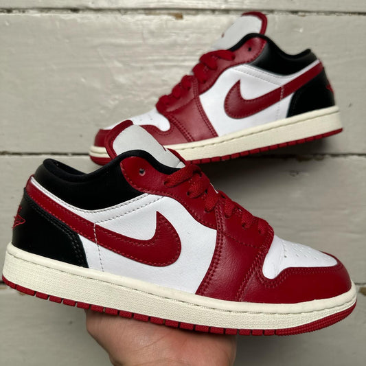 Jordan 1 Low Reverse Black Toe