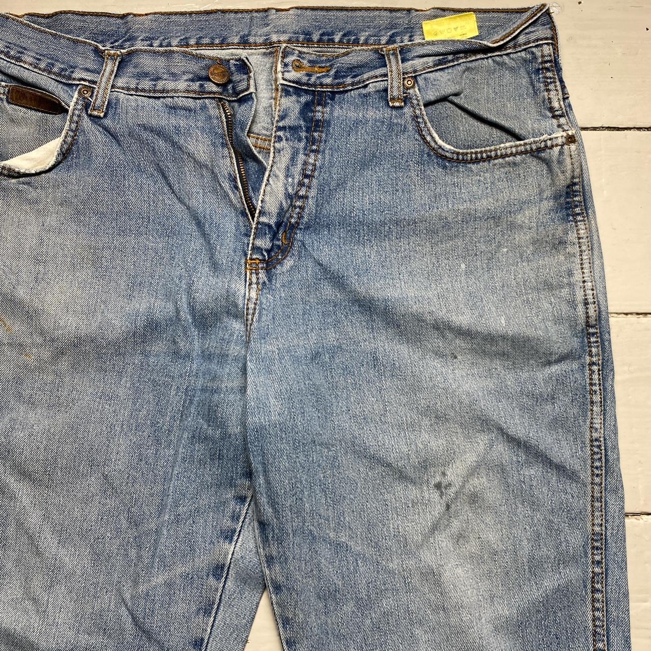 Wrangler Distressed Light Blue Jeans