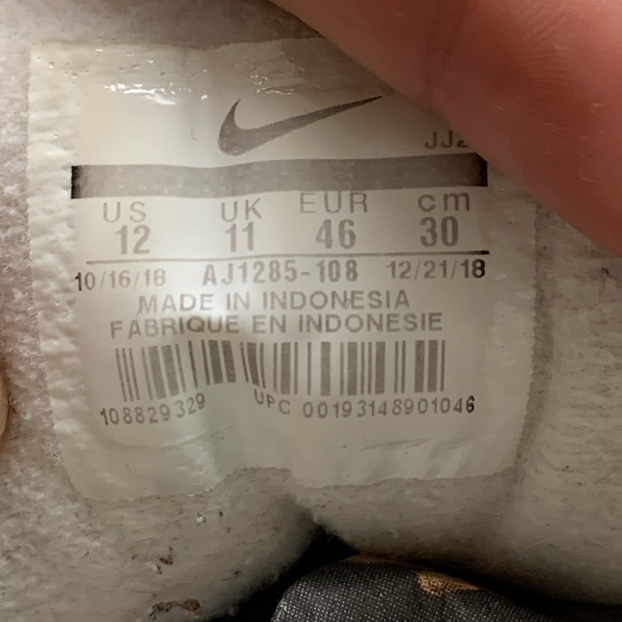 Nike Air Max 90 White Black and Grey (UK 11)