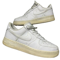 Nike Air Force 1 White (UK 9)