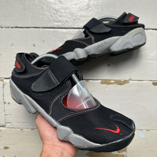 Nike Air Rift Black Red and Grey Tabi Toe Vintage 2004