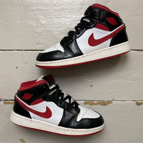 Jordan 1 Mid Gym Red Bred