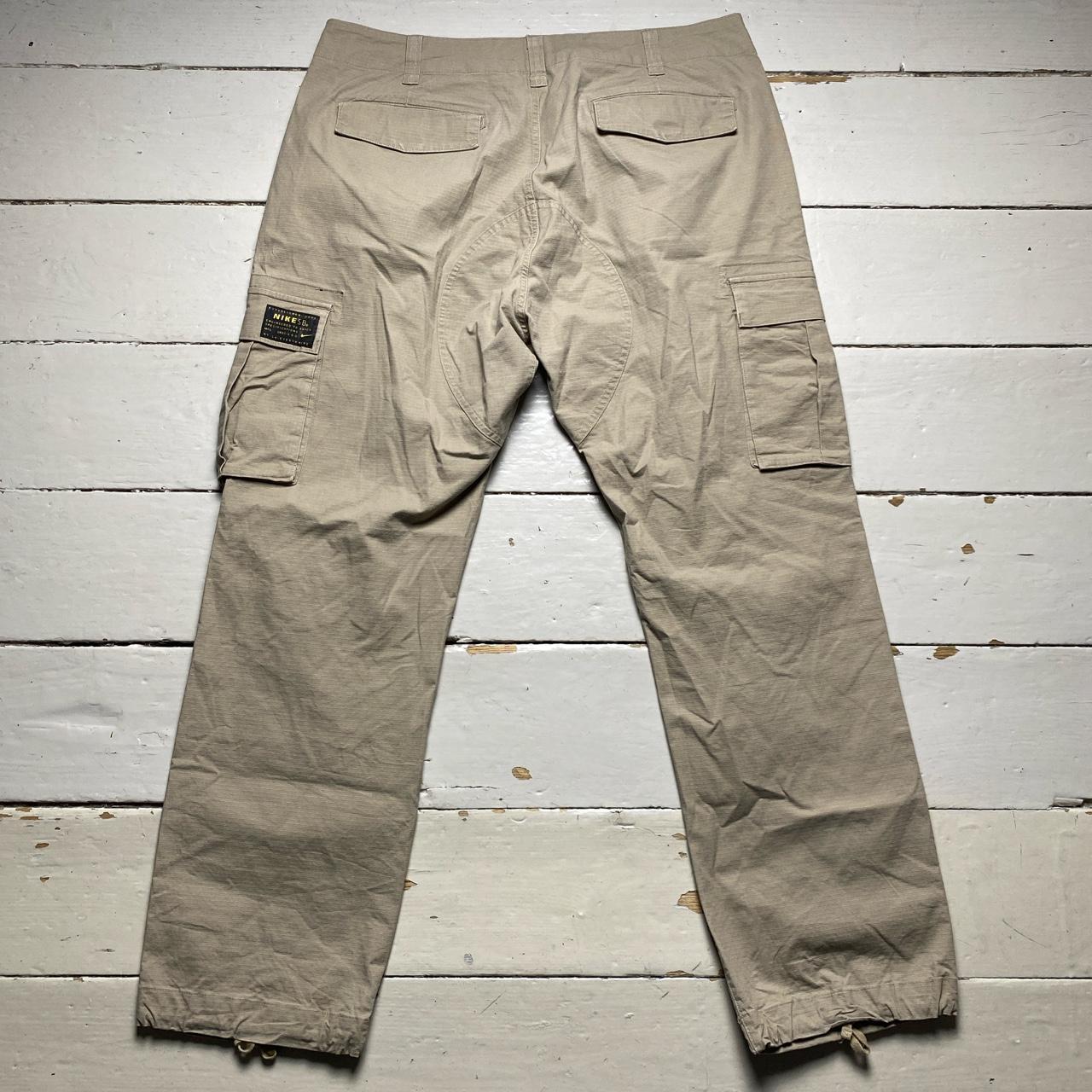 Nike SB Khaki Beige Cargo Combat Baggy Trousers