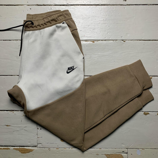Nike Tech Fleece New Season Brown and White Joggers