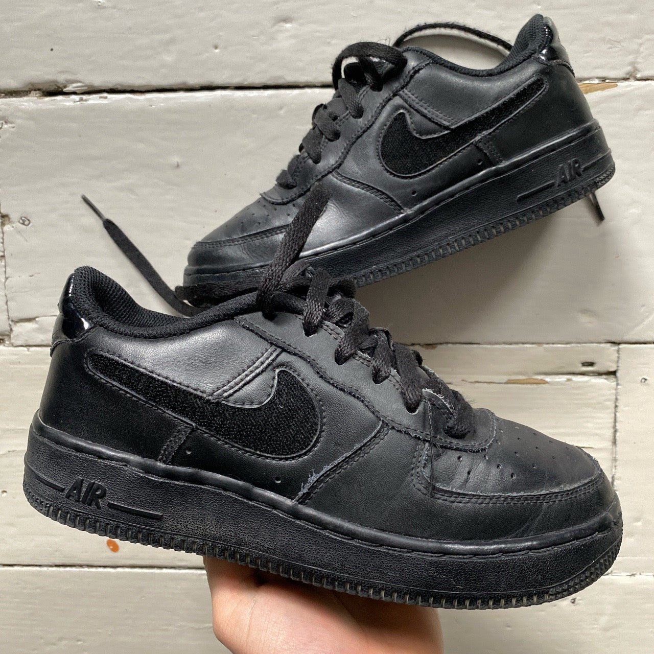 Nike Air Force 1 Velcro Black (UK 4)