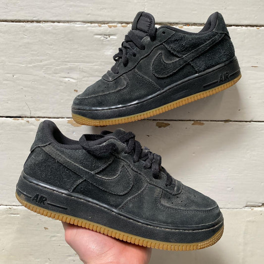 Nike Air Force 1 Black and Gum (UK 5)