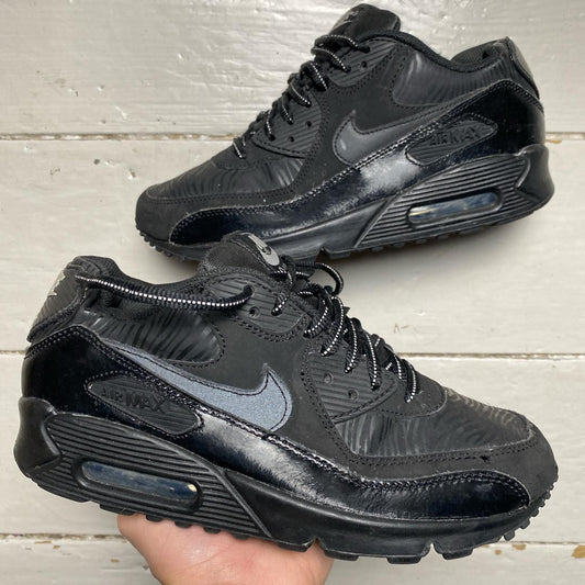 Nike Air Max 90 Zebra (UK 5.5)