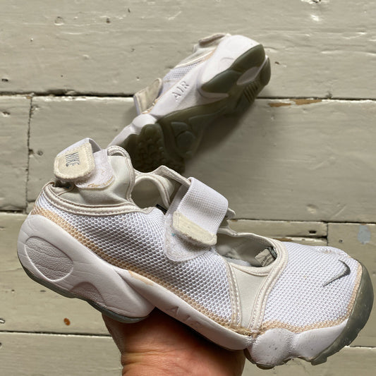 Nike Air Rift White (UK 7.5)