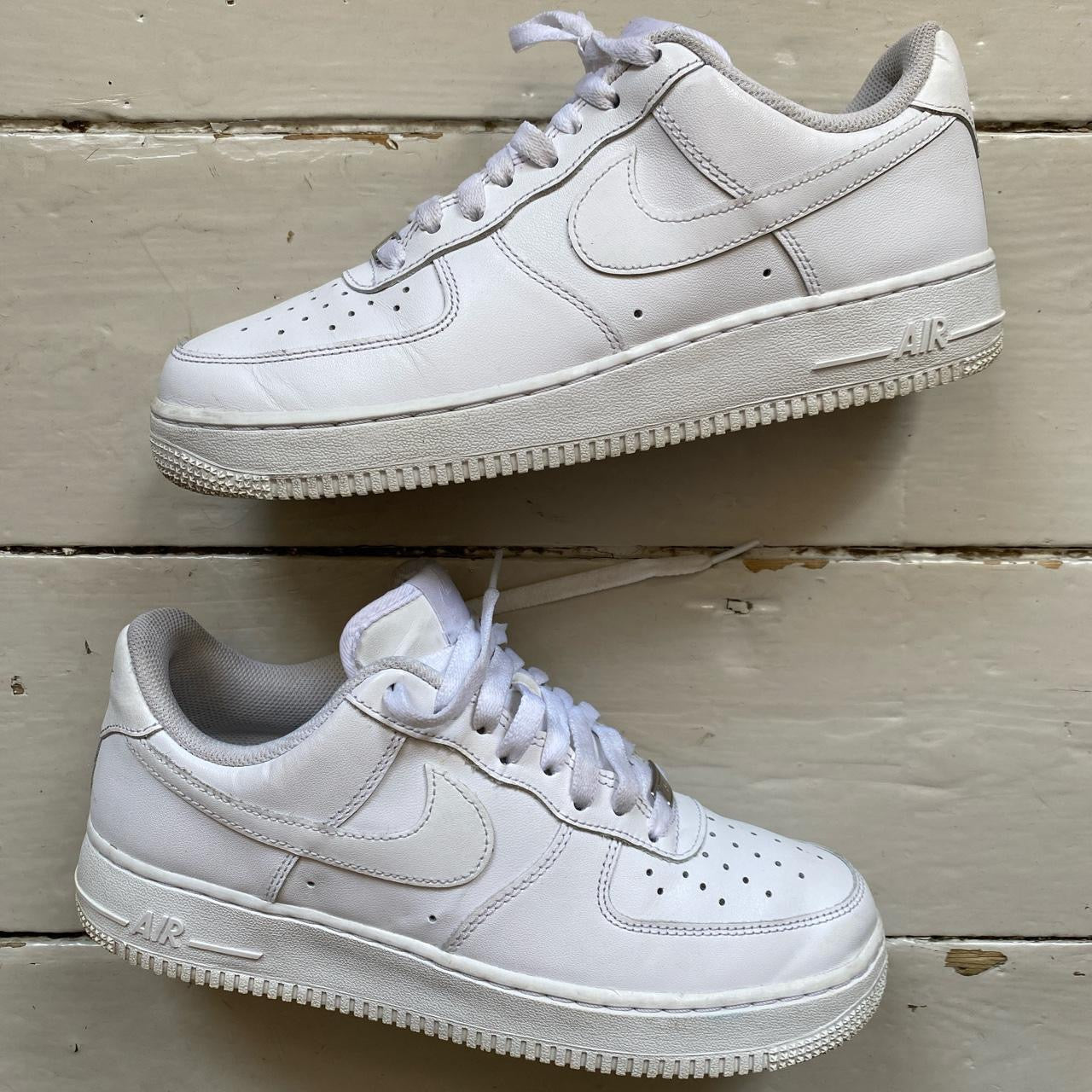 Nike Air Force 1 White (UK 7.5)