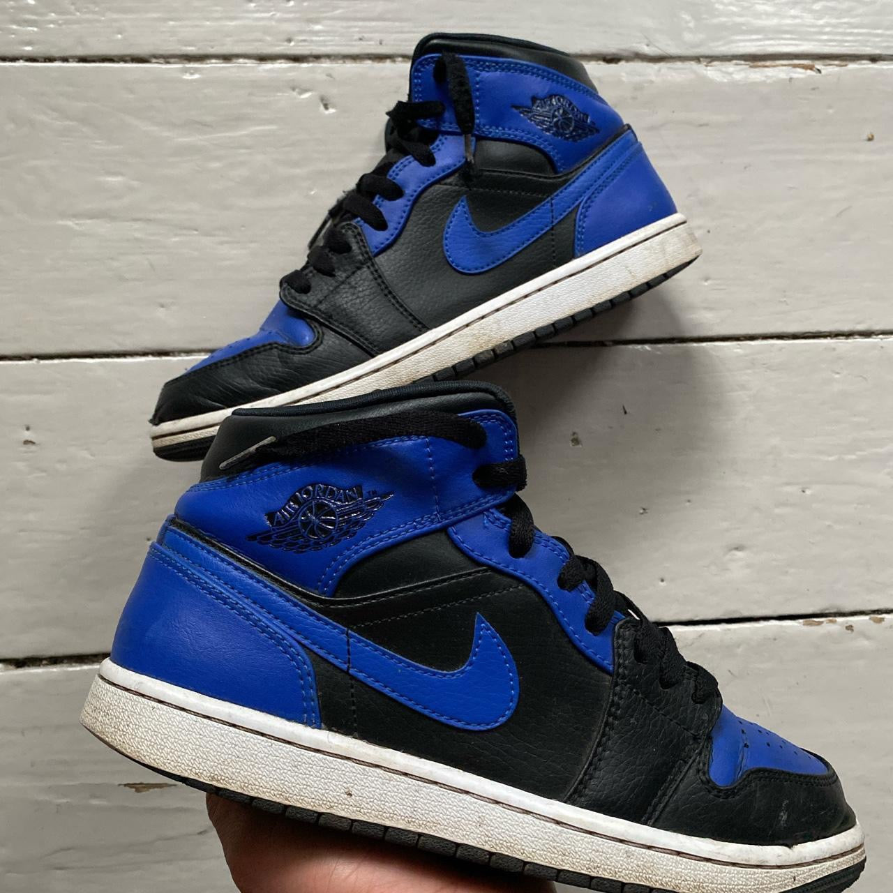 Jordan 1 Mid Hyper Royal (UK 7.5)