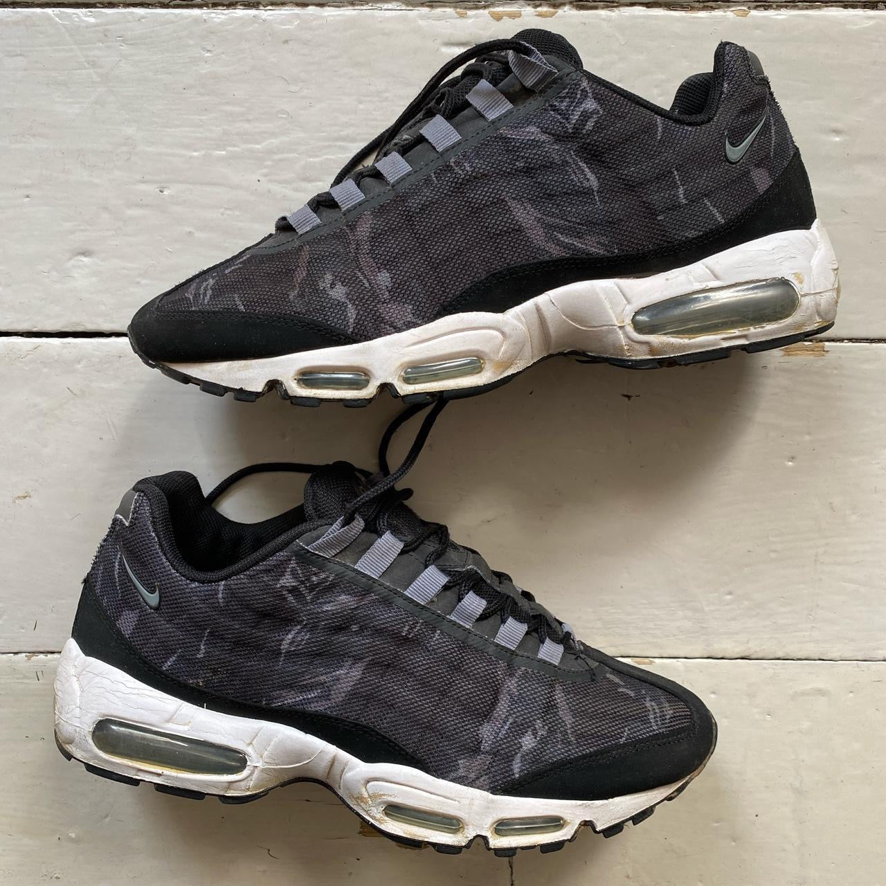 Nike Air Max 95 camo Black (UK 9)
