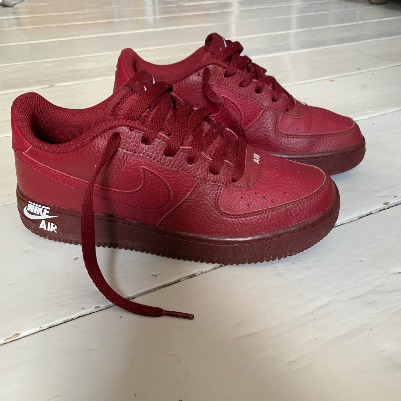 Nike Air Force 1 Burgundy Leather (UK 5.5)