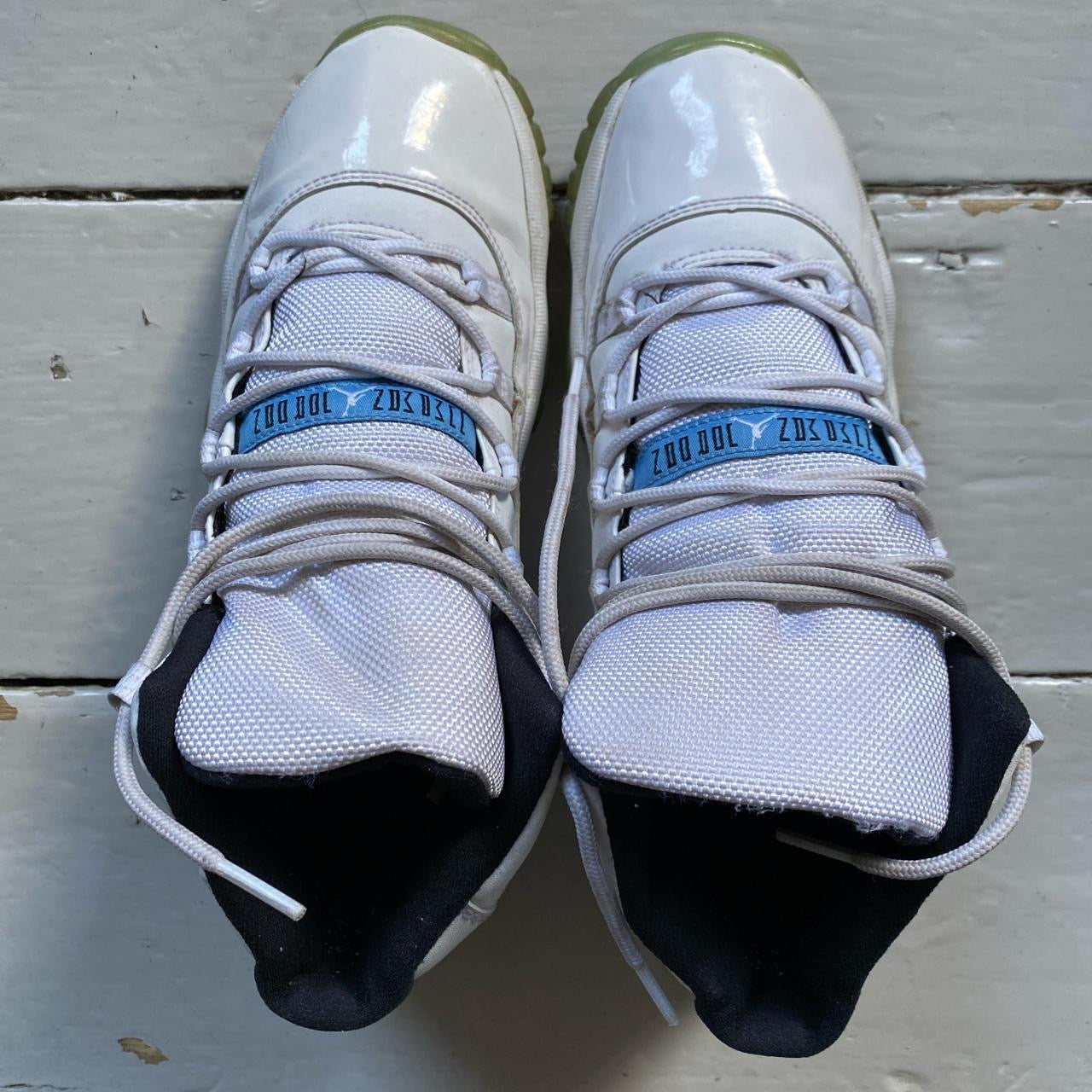 Jordan 11 Legend Blue (UK 6)