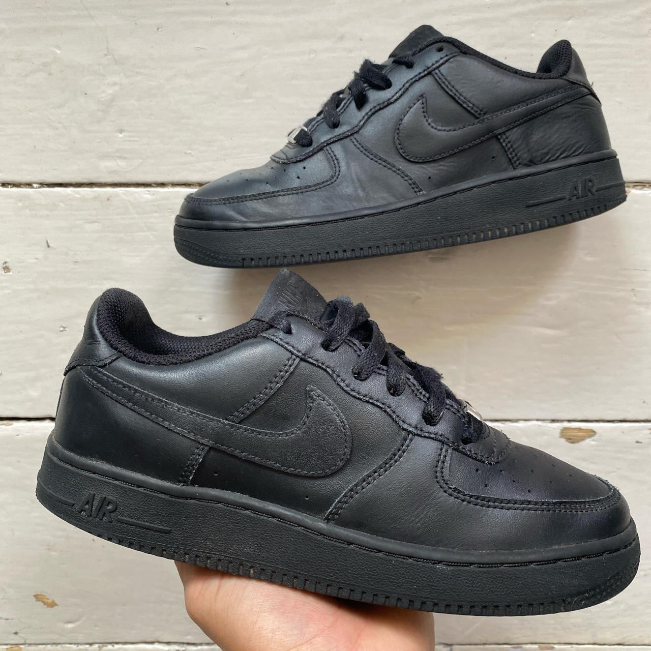 Nike Air Force 1 Black (UK 5)