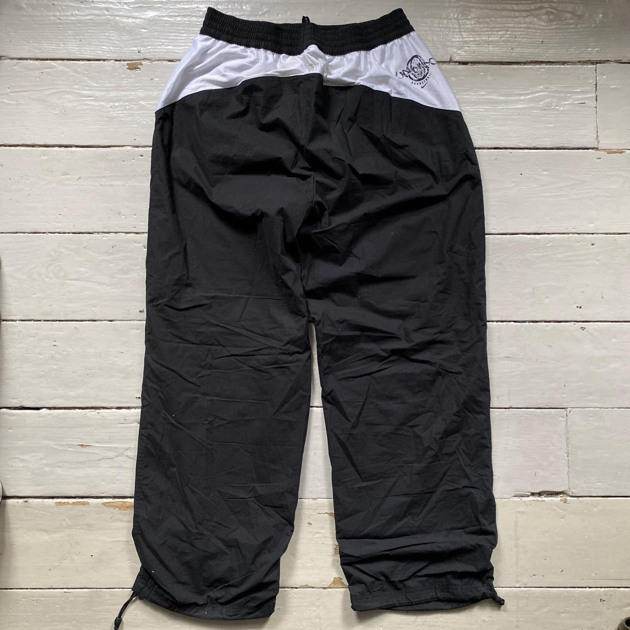 Nike Vintage Basketball Shell Bottoms (Large)