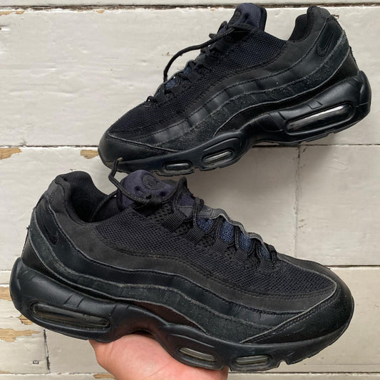 Nike Air Max 95 Black (UK 8)
