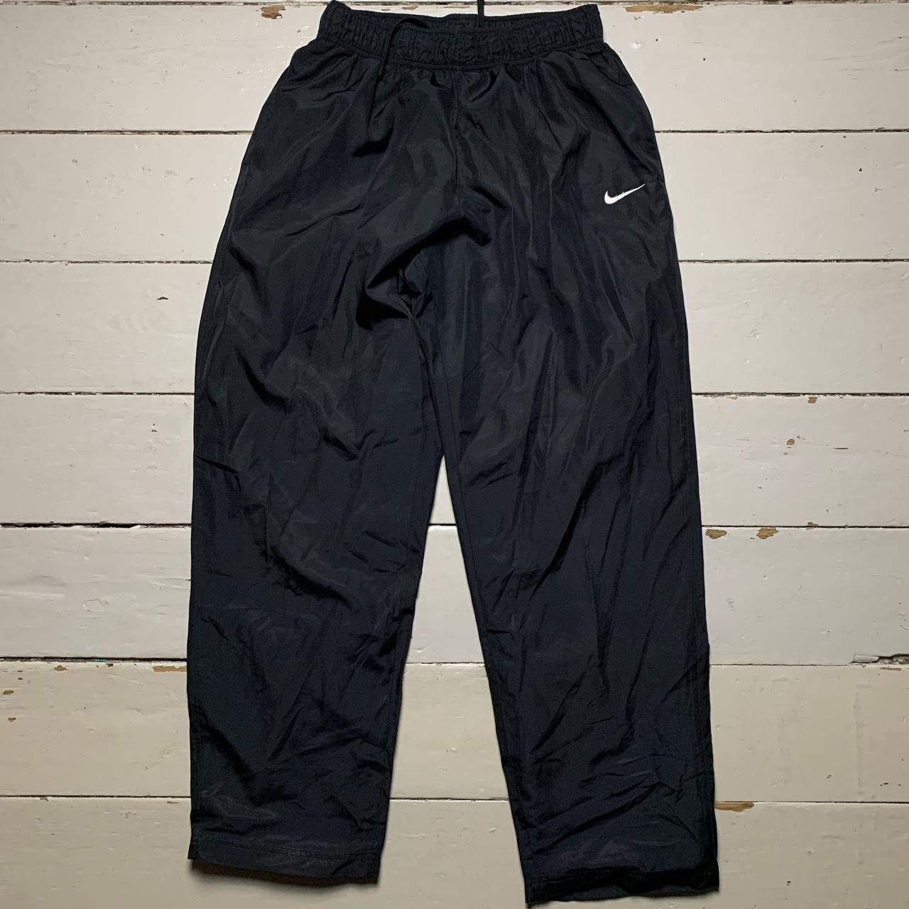 Nike Swoosh Baggy Shell Bottoms (Large)