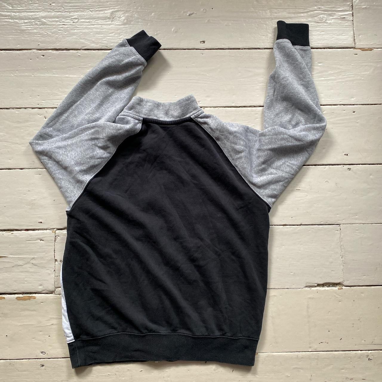 Nike Zipped Sweatshirt (Medium)