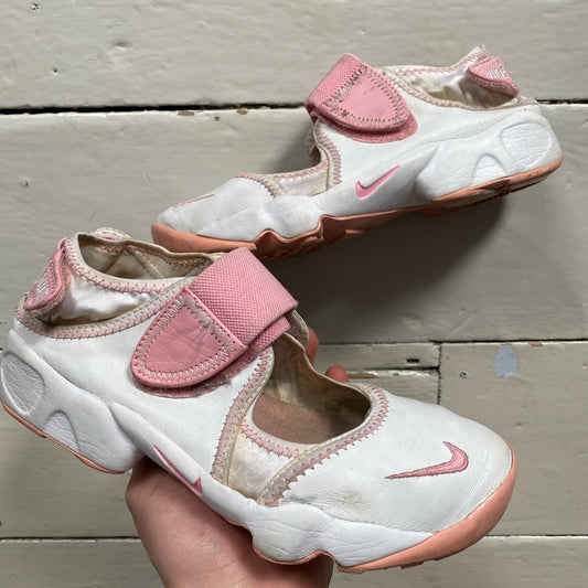 Nike Air Rift Vintage 2005 Pink and White (UK 4.5)