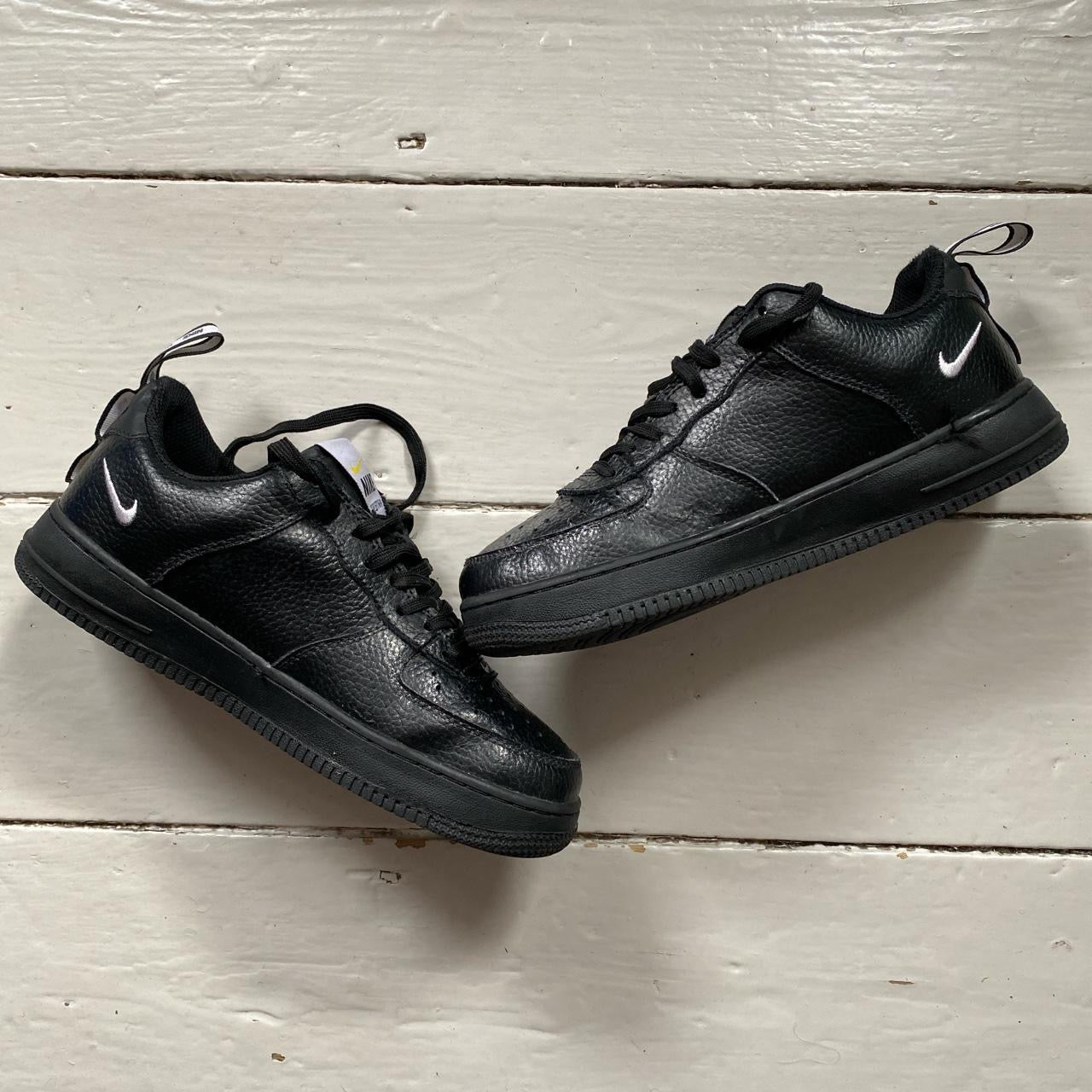 Nike Air Force 1 Utility Black and White (UK 6)