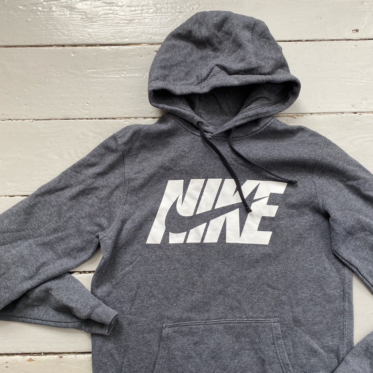 Nike Club Swoosh Grey Hoodie (Small)