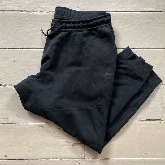 Nike Tech Fleece Old Season Black Bottoms (XXL)