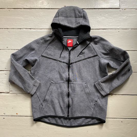 Nike Tech Fleece Grey Hoodie (Large)