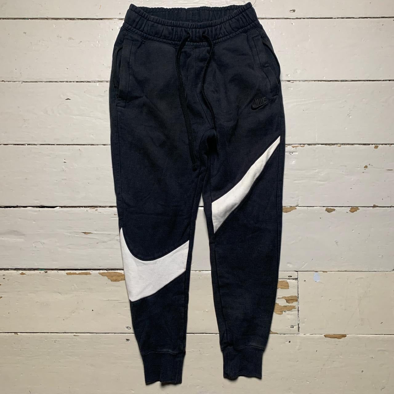 Nike Big Swoosh Black Joggers (XS)