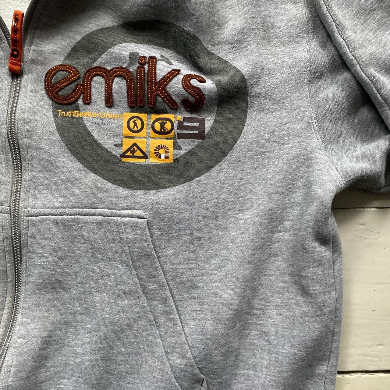 Akademiks Vintage Grey and Brown Hoodie (XL)