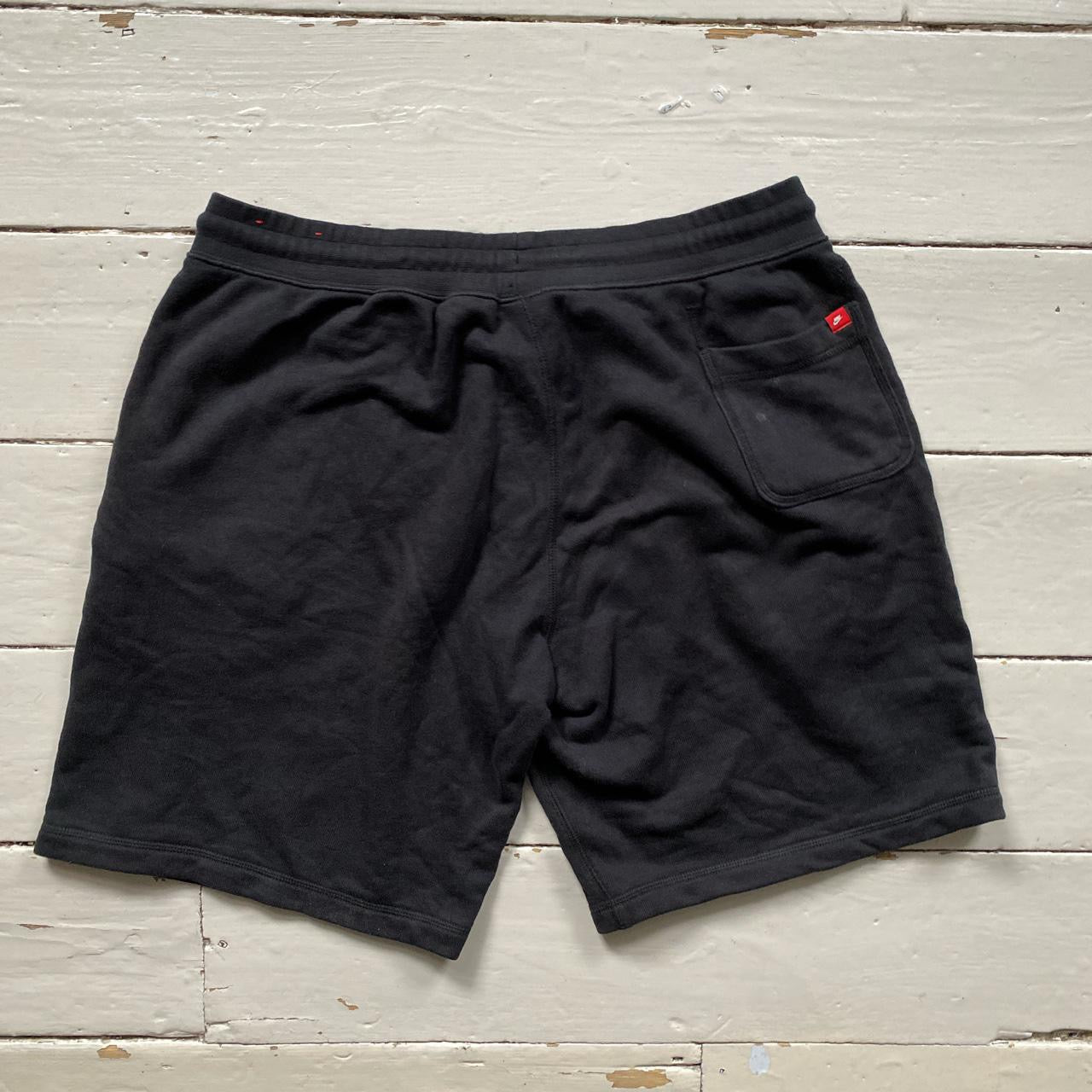 Nike Swoosh Black Shorts (XL)