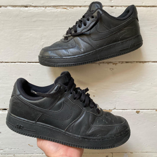 Nike Air Force 1 Black (UK 7.5)