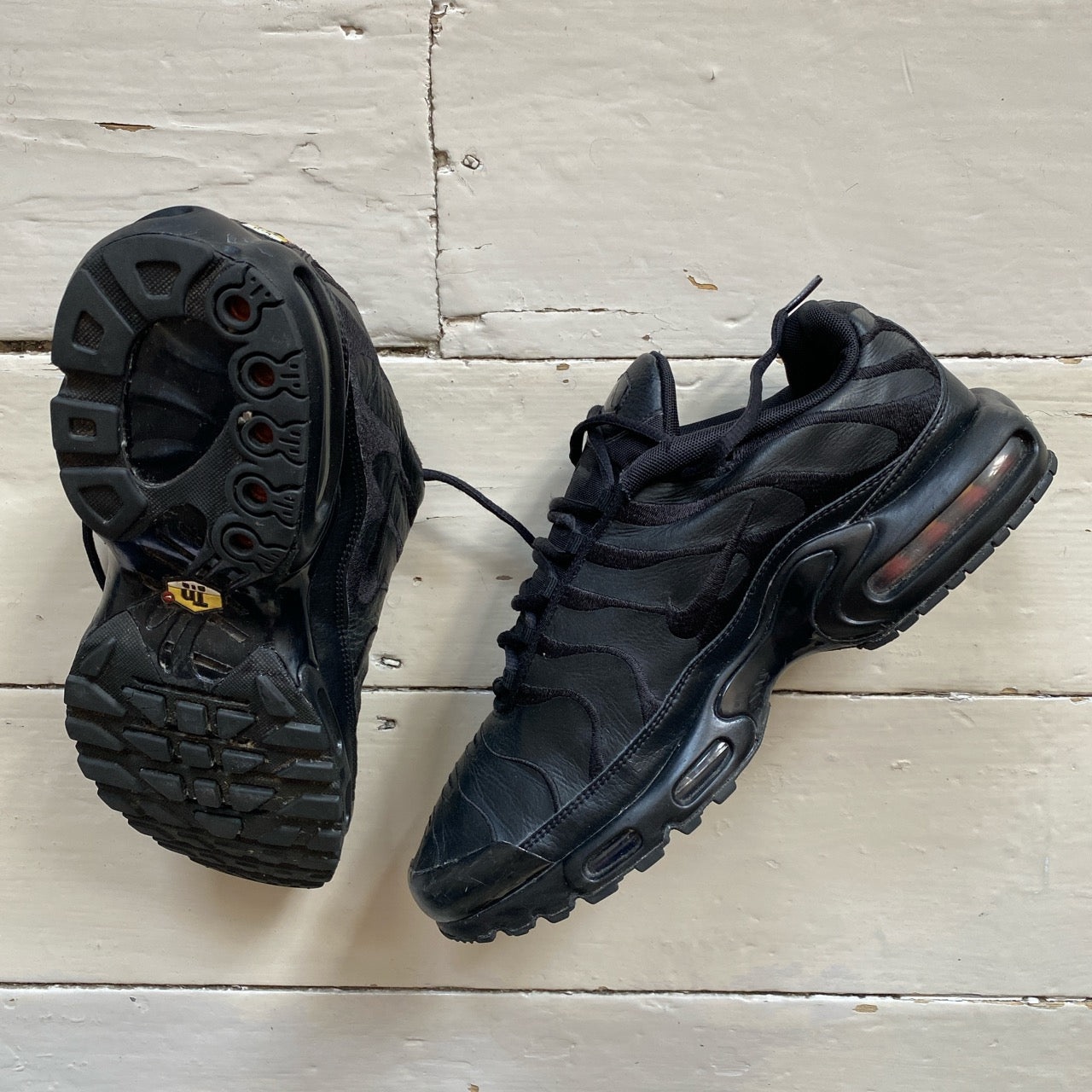 Nike tns black outlet leather