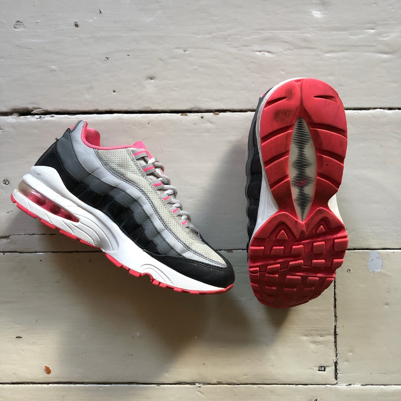 Nike Air Max 95 Grey Pink (UK 4)