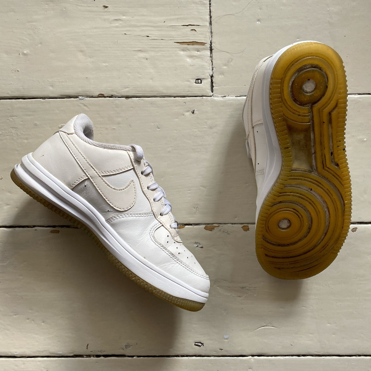 Nike Air Force 1 Lunar White (UK 4)