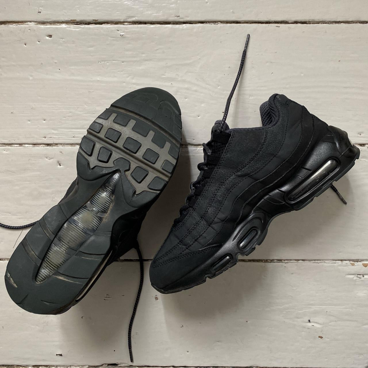 Nike Air Max 95 Anthracite (UK 8)