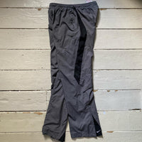 Nike Vintage Shell Bottoms (Small)