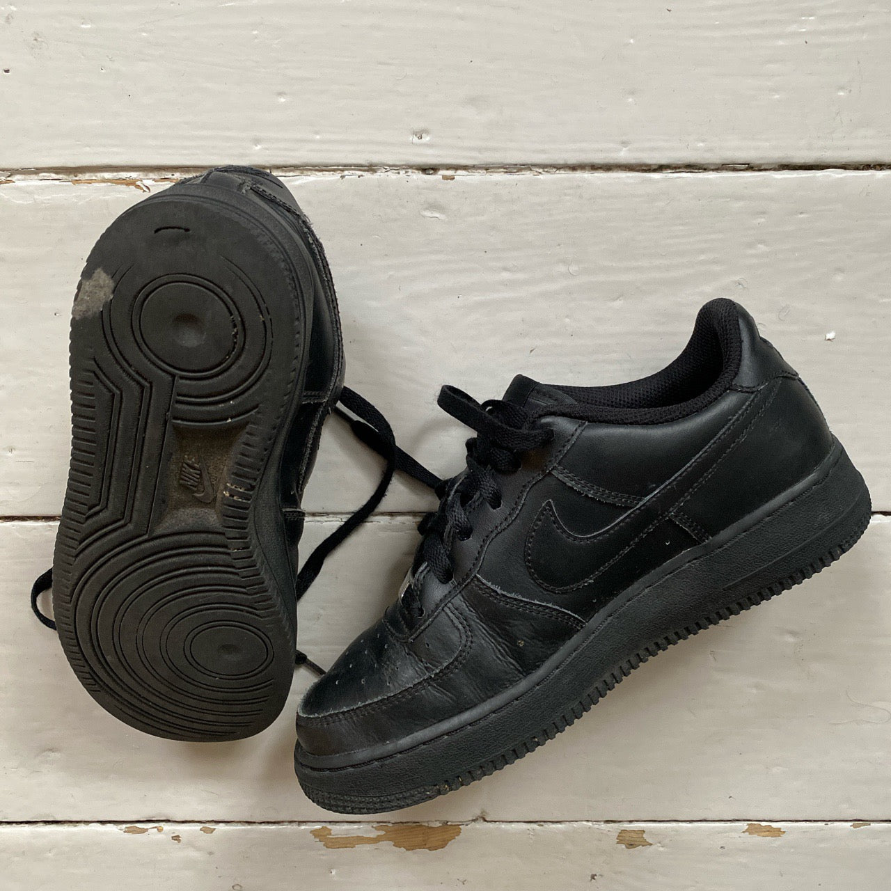 Nike Air Force 1 Black (UK 5.5)