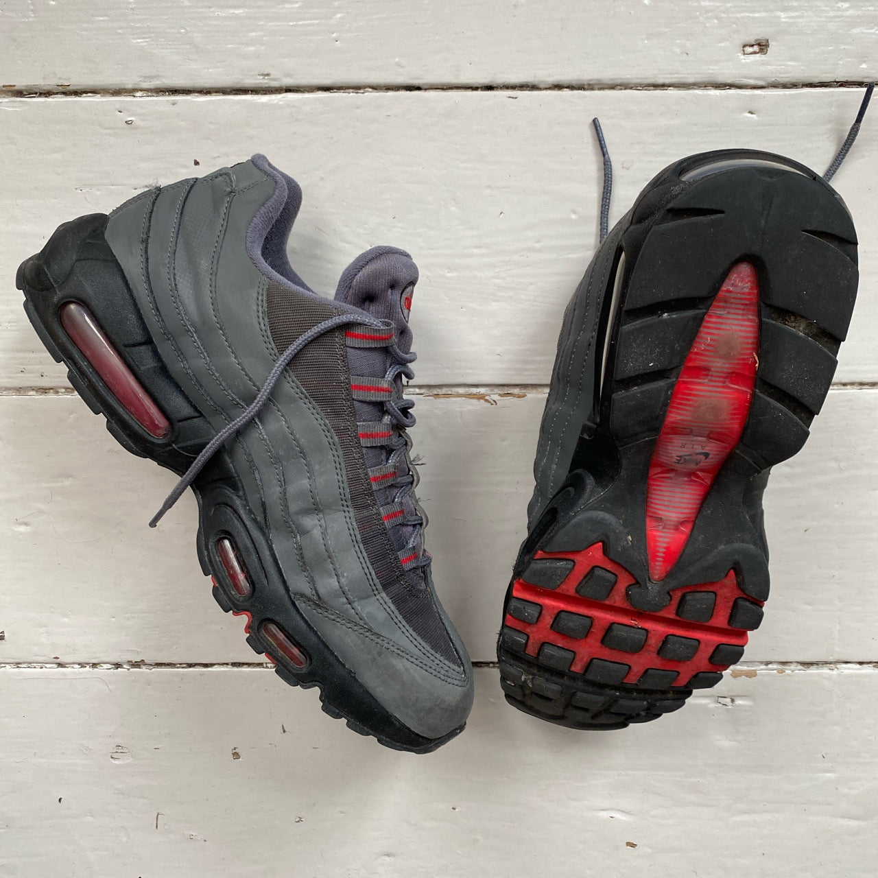 Nike Air Max 95 Grey and Red (UK 10)