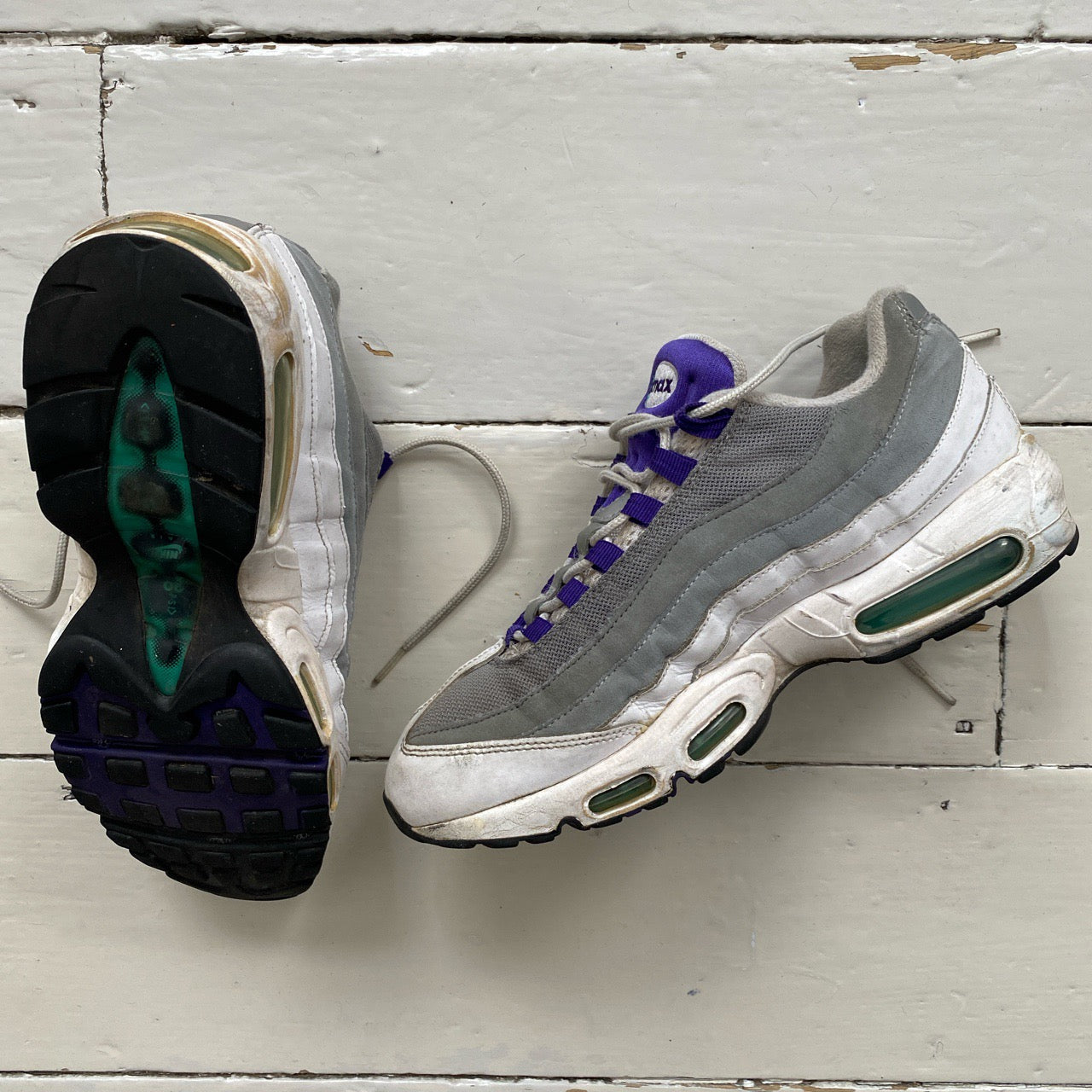 Air max 95 grape on outlet feet