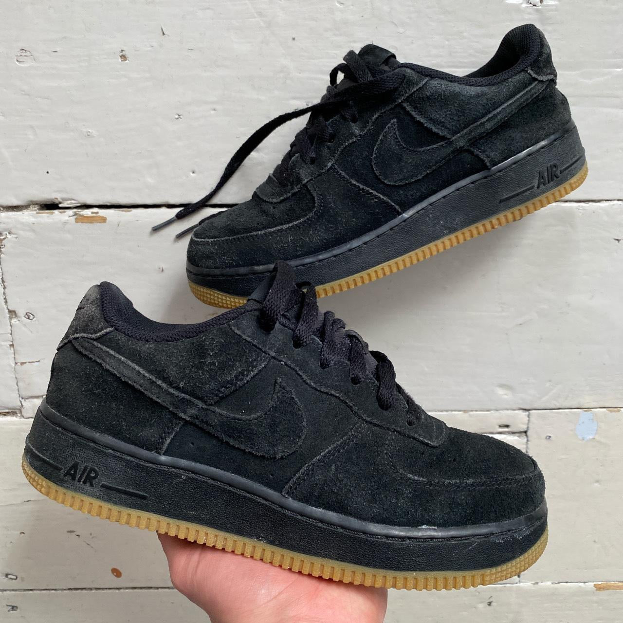 Nike Air Force 1 Black Suede Gum Sole (UK 6)