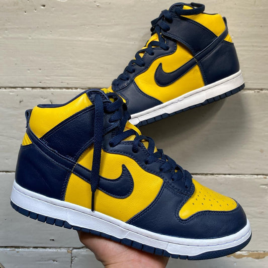 Nike Dunk Hi Michigan (UK 7)
