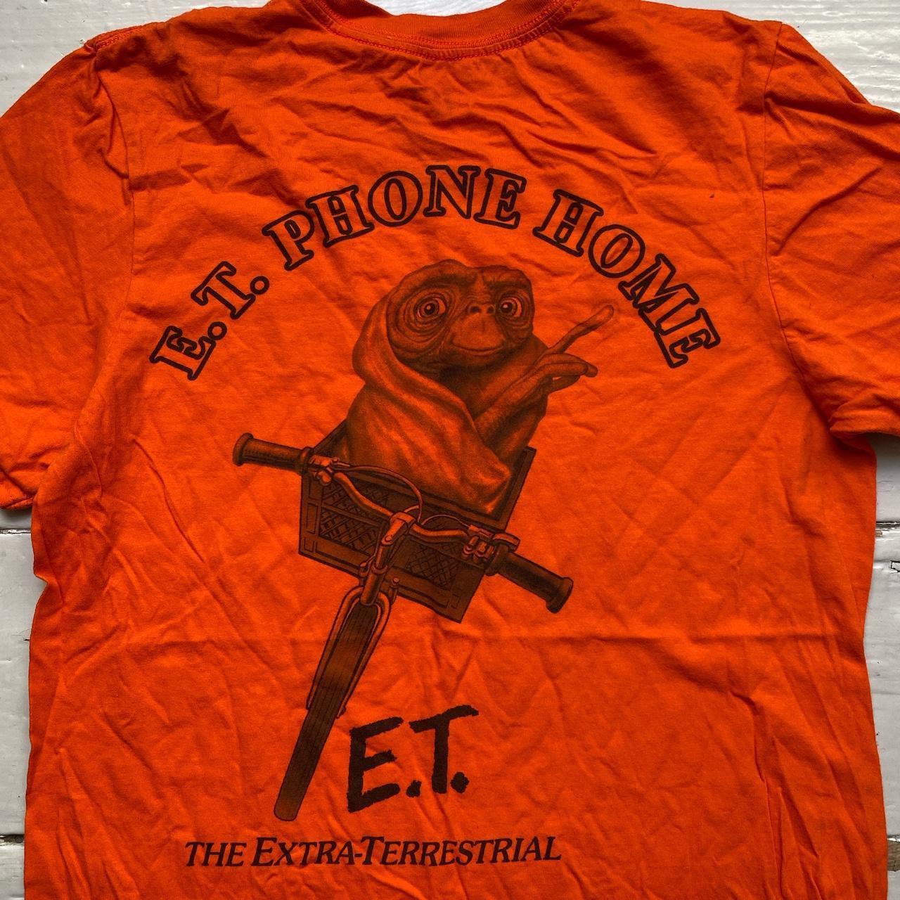 ET Universal Studios T Shirt (Small)