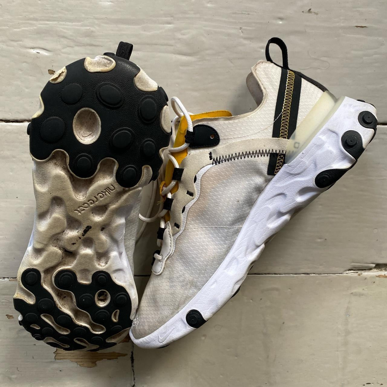 Nike React Element 55 (UK 8.5)