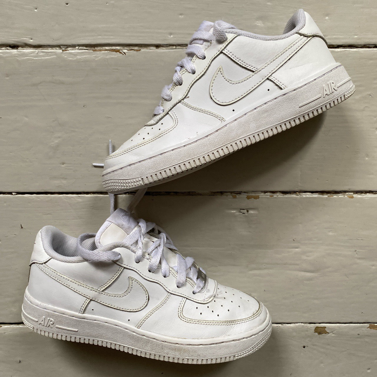 Nike Air Force 1 White (UK 5)