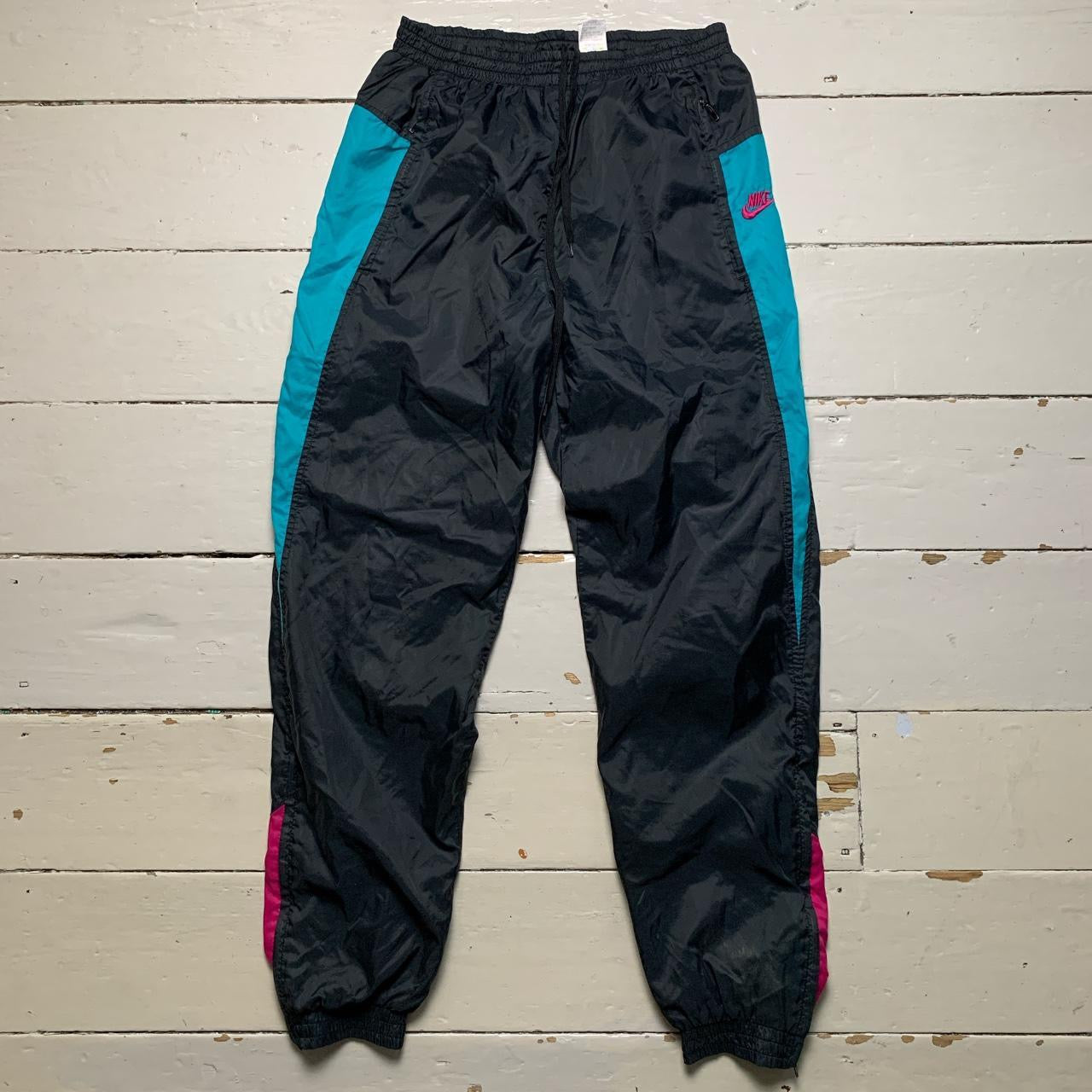 Nike Vintage 90’s Shell Bottoms (Small)