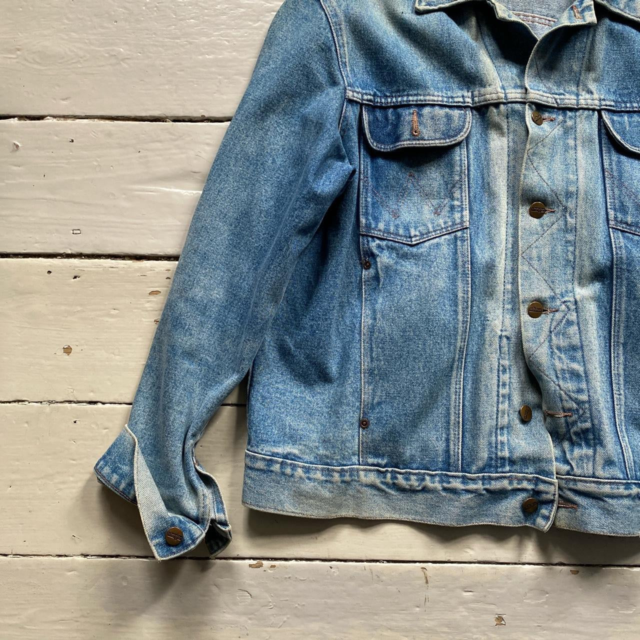 Wrangler Vintage denim Jacket (Large)