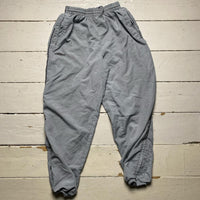Umbro Shell Bottoms (Medium)