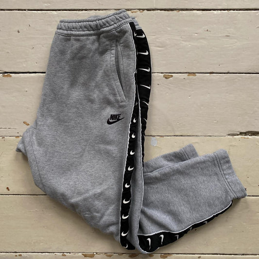 Nike Multi Swoosh Joggers (Medium)