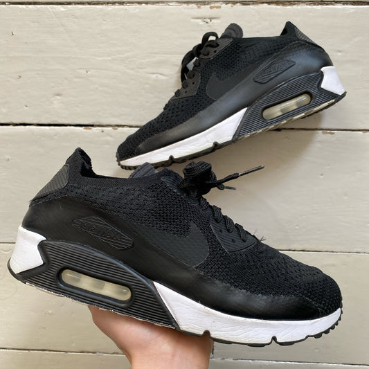 Nike Air Max 90 Flyknit (UK 7.5)